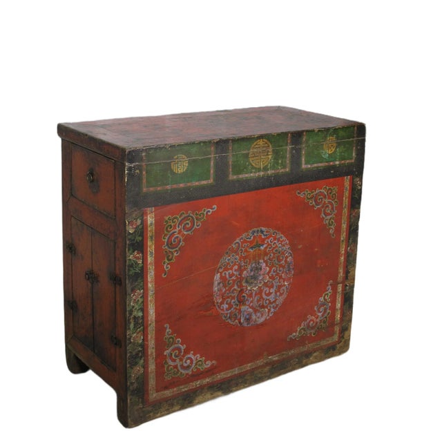 Late 19th Century Hand Painted Flower Wreath Antique Gansu Tibetan Cabinet For Sale - Image 5 of 12