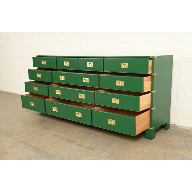 Wood Drexel Heritage Mid-Century Hollywood Regency Campaign Green Lacquered Dresser | Newly Refinished For Sale - Image 7 of 13