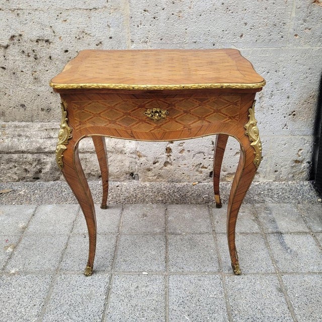 Napoleon III French Dressing Table in Wood Marquetry and Gilt Bronze, 1890s For Sale - Image 12 of 18