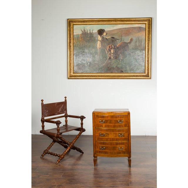 Early 19th Century Italian 1800s Petite Walnut Three-Drawer Bow Front Chest with Banding For Sale - Image 5 of 12