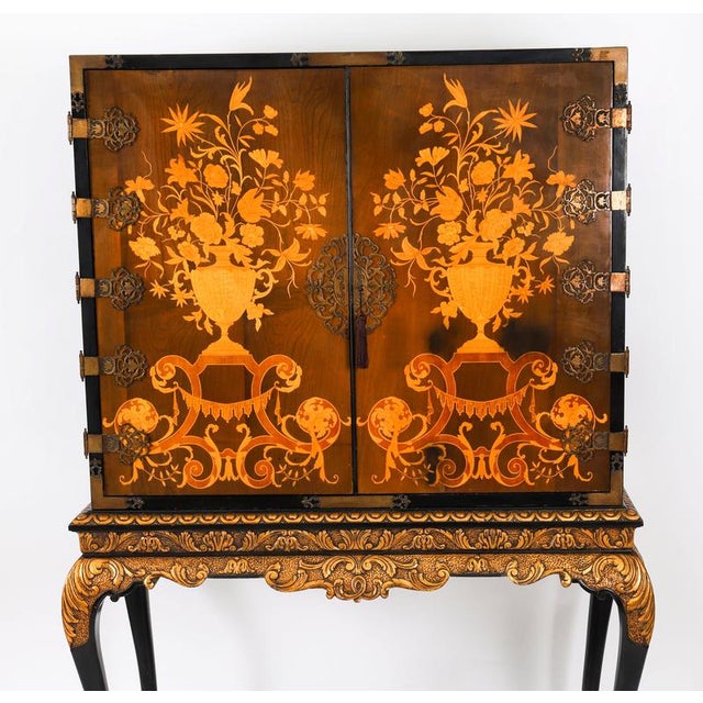 1930s Antique Black Lacquered Marquetry Cocktail Cabinet on Stand, 1930s For Sale - Image 5 of 15