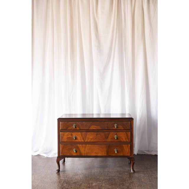 Brown Mid 1800s Queen Anne Chest For Sale - Image 8 of 14