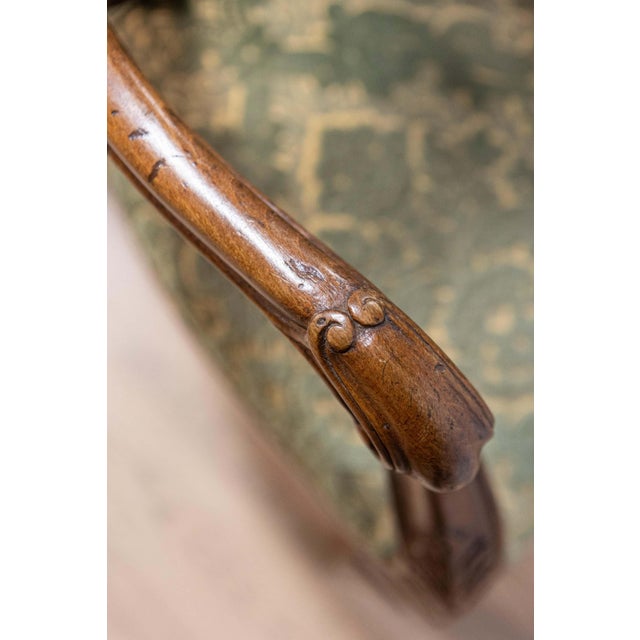 Tuscan 18th Century Walnut Sofa from Villa Fioravanti with Carved Lyre Motifs For Sale - Image 13 of 14