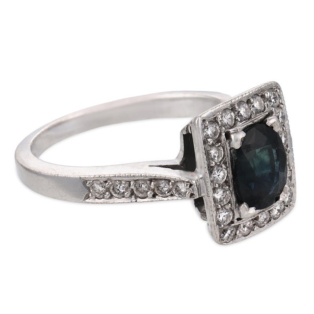 Vintage Sapphire Diamond 18k White Gold Ring, Size 6 For Sale - Image 4 of 6