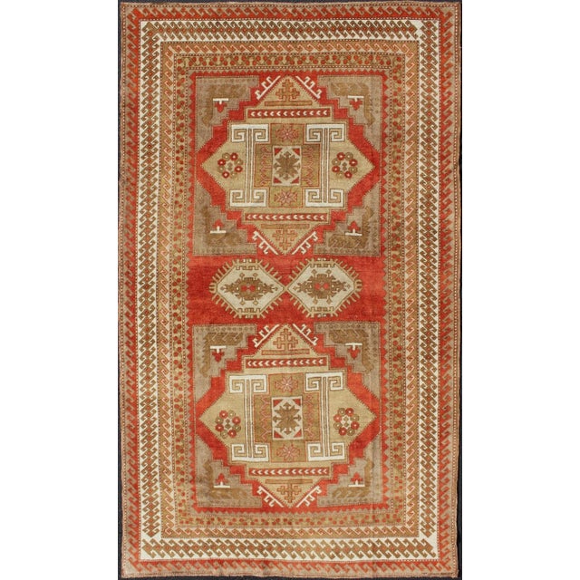 Geometric Design Vintage Hand Knotted Turkish Oushak Rug in Mid-Century Modern Soft Red and Green For Sale - Image 13 of 13