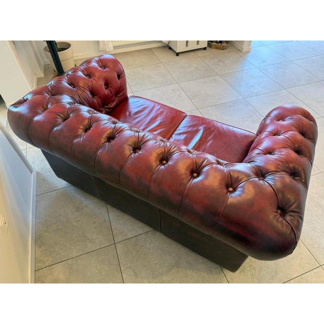 Chesterfield Two-Seater Sofa in Leather, 2000s For Sale - Image 12 of 16