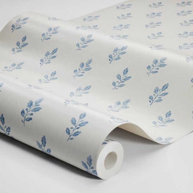 Subtle and sophisticated, Little Oak offers a contemporary interpretation of traditional block printing. Based on a...