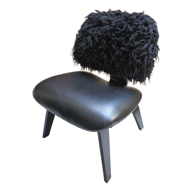 Eames Cafe Fur Lounge Chair For Sale