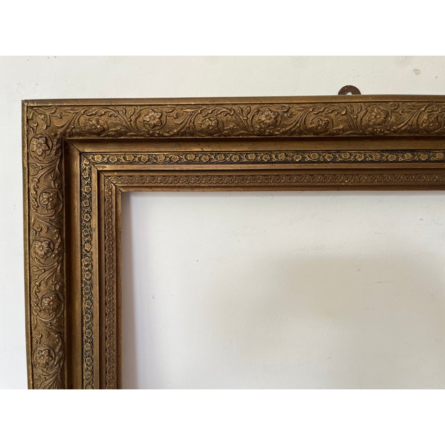 Copper Large Vintage Giltwood Picture Frame with Floral Relief, 1930 For Sale - Image 8 of 12