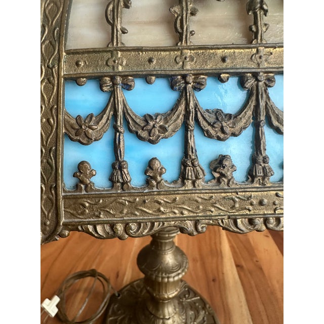 Authentic early 20th-century American slag glass table lamp manufactured by N.W. Art Shade Co., Chicago, circa 1915-1925....