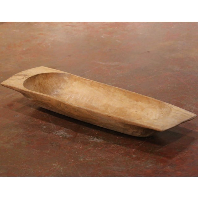 Early 20th Century Early 20th Century English Hand-Carved Elm Dough Bowl For Sale - Image 5 of 8