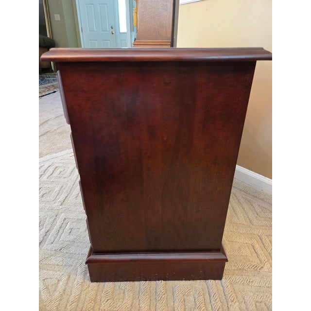 Vintage Chippendale Bedside Chest of Drawers / Nightstand For Sale - Image 10 of 14