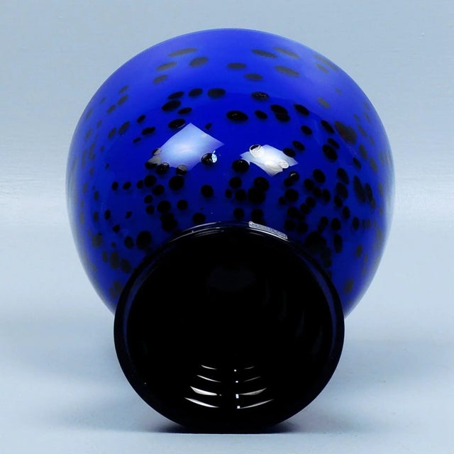 Ann Wahlstrom Kosta Boda Limited Ed. Memphis Style Footed Art Glass Bowl For Sale In Philadelphia - Image 6 of 13