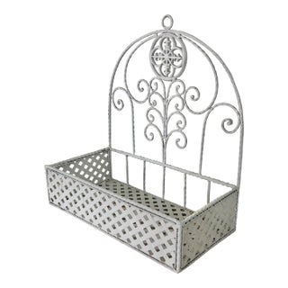 Late 20th Century Wrought Iron Wall-Mounted Garden Planter Basket For Sale