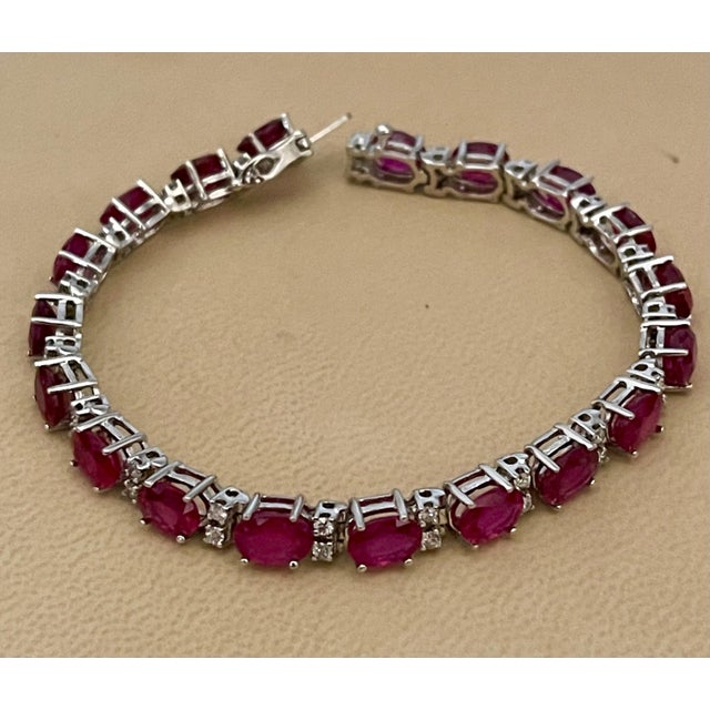 19 Carat Ruby & 1 Carat Diamond Affordable Tennis Bracelet 14 Karat White Gold For Sale In New York - Image 6 of 18