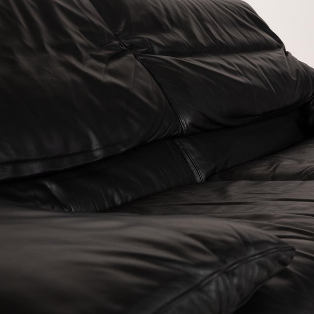 Modern Alanda Two Seater Black Leather Sofa by Paolo Piva for B&b Italia / C&b Italia For Sale - Image 3 of 17