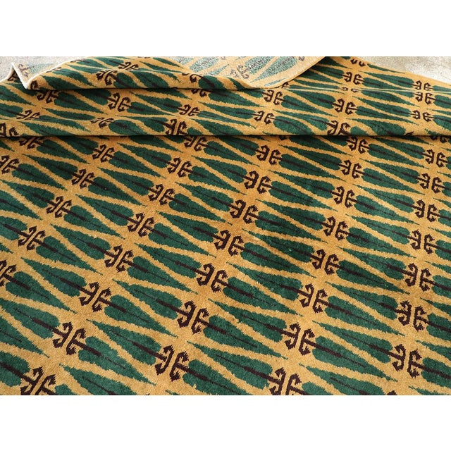 Galerie Shabab Collection Mid-20th Century Handmade Turkish Art Deco Room Size Carpet in Green and Gold For Sale - Image 10 of 10