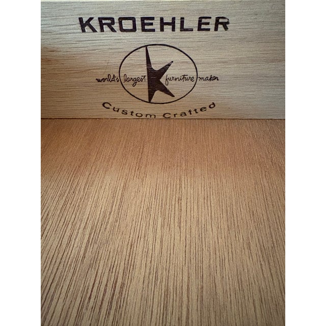 Brown 1960s Kroehler Mid-Century Modern Walnut End Table or Nightstand For Sale - Image 8 of 8