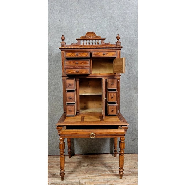 Napoleon III Tiered Bonheur du Jour Desk in Pine, 1880s For Sale - Image 6 of 6