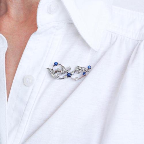 Antique Victorian 9 Karat Gold, Sapphire and Diamond Brooch with Foliate Motif, 1880s For Sale - Image 16 of 18