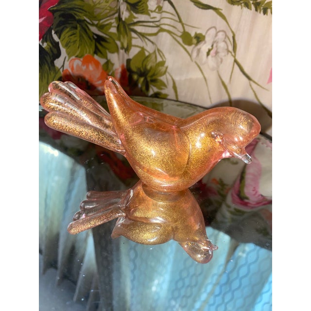 Italian 1960s Archimede Seguso Murano Art Glass Bird With Gold Inclusions. For Sale - Image 3 of 6