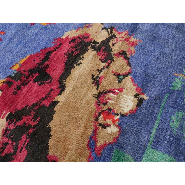 Galerie Shabab Collection Mid-20th Century Handmade Caucasian Karabagh Pictorial Lion Accent Rug For Sale In New York - Image 6 of 9
