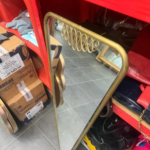 Metal A 1960s Rare Gio Ponti Style Mid-Century Modern Brass Triangular Wall Mirror For Sale - Image 7 of 12