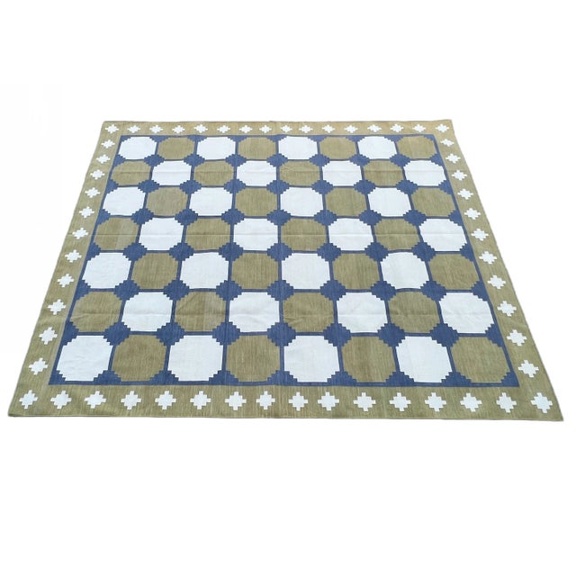 Looking for a custom size or color? For more information on customization capabilities, please reach out to...