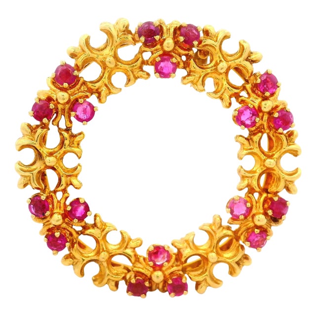 Vintage Tiffany and Co. Ruby 18k Yellow Gold Wreath Brooch For Sale