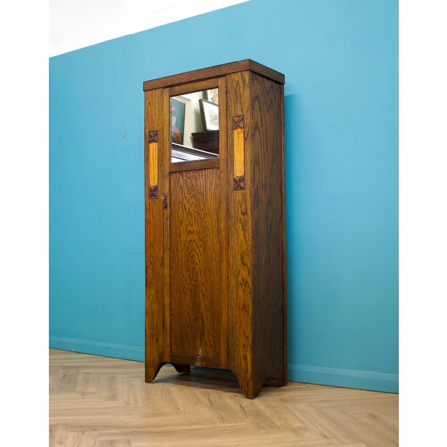 1930s Antique Edwardian Arts and Crafts Oak Wardrobe, 1900s For Sale - Image 5 of 10