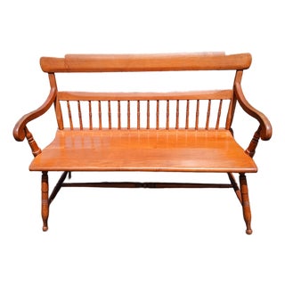 Vintage Antique Style Maple Settee Bench 1970s For Sale
