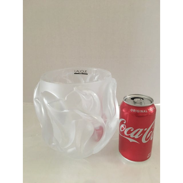 Lalique 1990s Lalique Dauphin Dolphin Oceanian Vase For Sale - Image 4 of 10