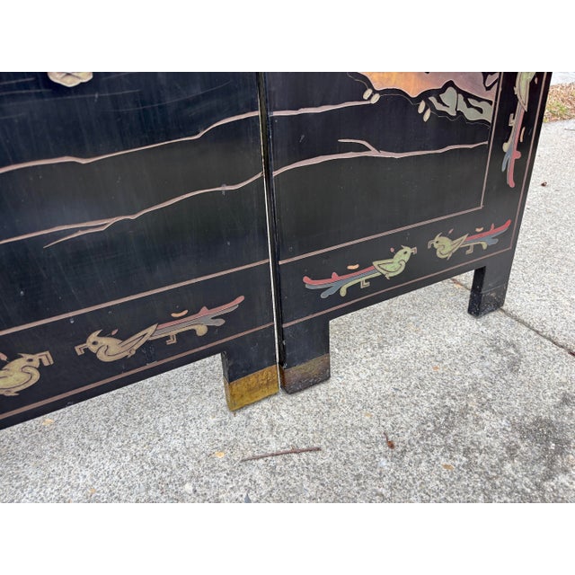 Exquisite Chinese Export Four Panel Coromandel Screen With Birds in Landscape For Sale - Image 13 of 15