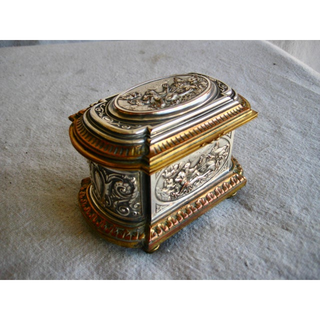 French Mid 18th Century French Napoleon III Silver Plate Jewelry Box For Sale - Image 3 of 10