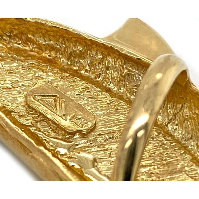 Metal Late 20th Century 15703 - Opal Inlay Dolphin 14k Yellow Gold Charm Pendant For Sale - Image 7 of 7