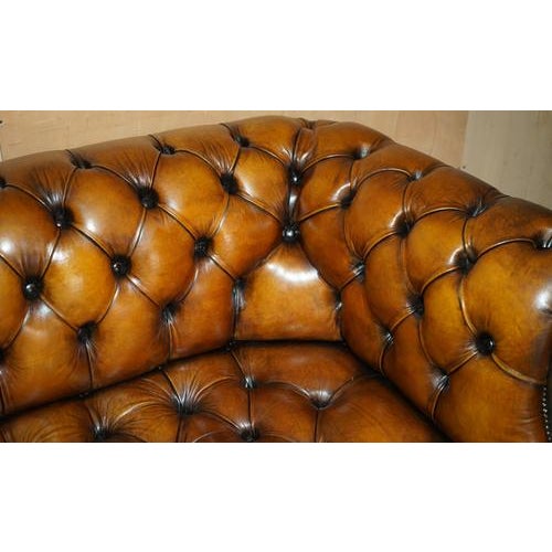 Vintage Hand-Dyed Brown Leather Serpentine Chesterfield Sofa For Sale - Image 17 of 18