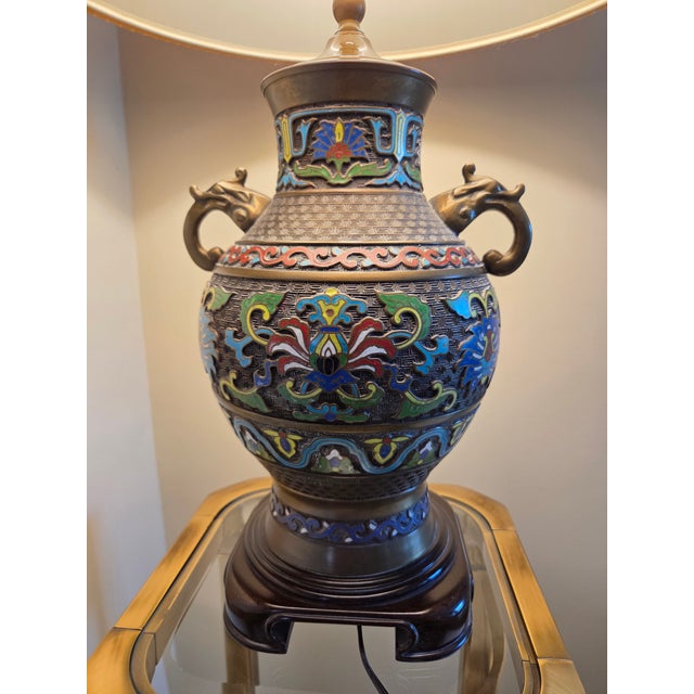 Mid-Century Modern Vintage 1980’s Wildwood Model 6010 Cloisonné Vase Lamp For Sale - Image 3 of 18