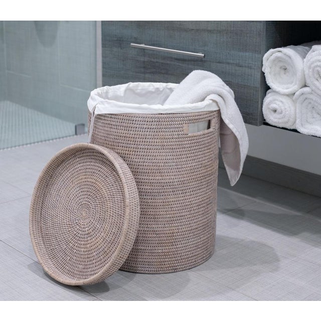 White Artifacts Rattan Round Hamper with Lid in White Wash For Sale - Image 8 of 9