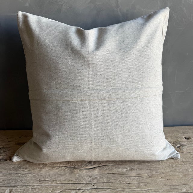 Vintage Rug Pillow Cover With Original Seams For Sale In Los Angeles - Image 6 of 7