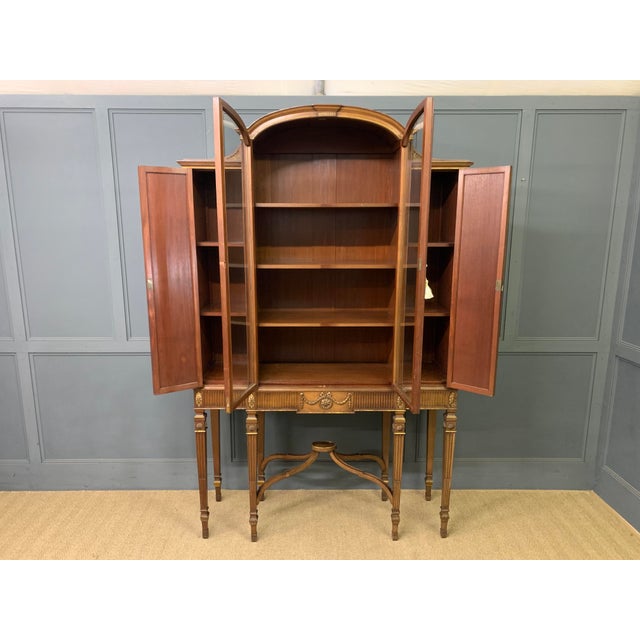 Neoclassical Display Cabinet from Waring & Gillow, 1910 For Sale - Image 9 of 18