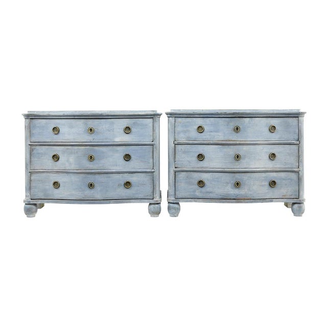 Swedish Painted Serpentine-Shaped Chest of Drawers, 1880, Set of 2 For Sale - Image 10 of 10