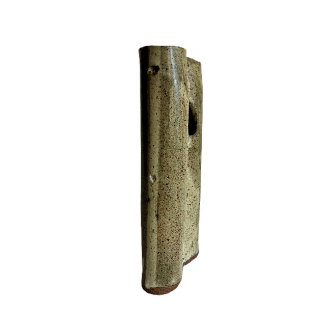 Beige Signed Mid-Century Modern Tall Stoneware Speckle Vase: 1970s Abstract Ceramic Art For Sale - Image 8 of 10