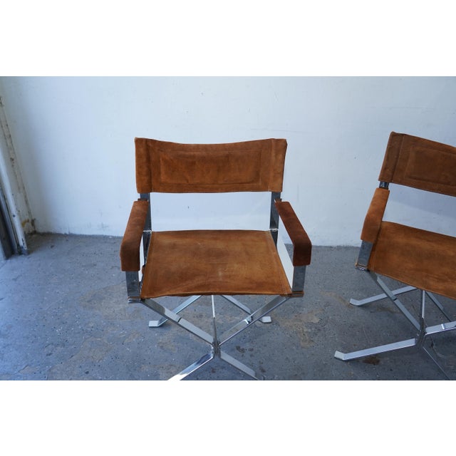 1970s Set of 4 Alessandro Albrizzi Chrome & Cognac Suede Director Chairs For Sale - Image 10 of 17