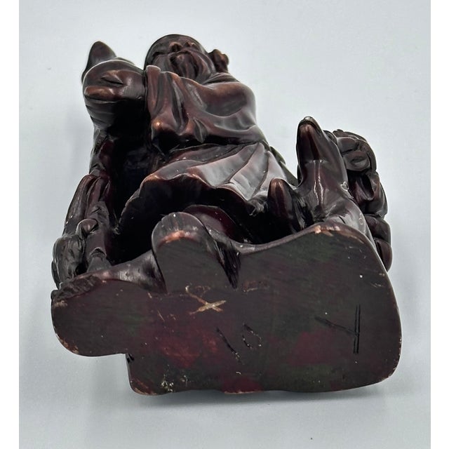 Early 20th Century Antique Chinese Carved Soapstone Shou Deity of Prosperity and Longevity For Sale - Image 5 of 10