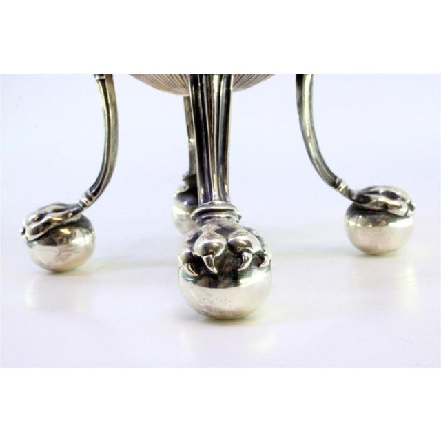 Silver Coffee Pot with Fluted Body and Lid, Handle, Lion Heads in Relief and Claw-Shaped Feet For Sale - Image 4 of 10