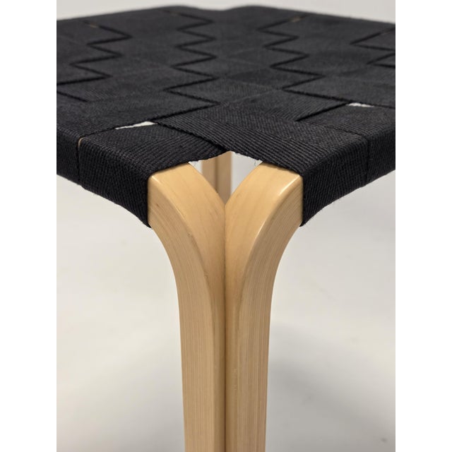 Model Y61 Stool by Alvar Aalto for Artek, 1980s For Sale - Image 6 of 10