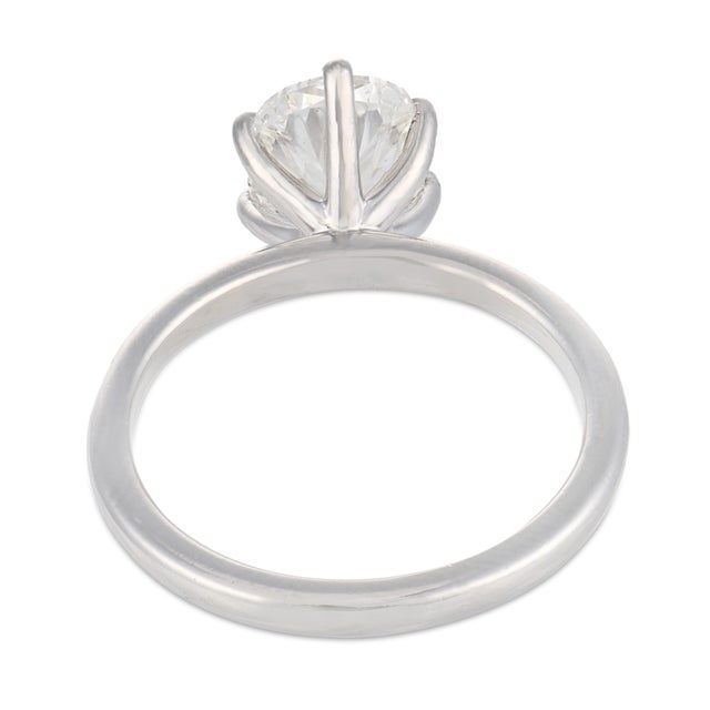 Vintage Gia 1.51 Carat Diamond Platinum Engagement Ring, Size 5 For Sale In Los Angeles - Image 6 of 6