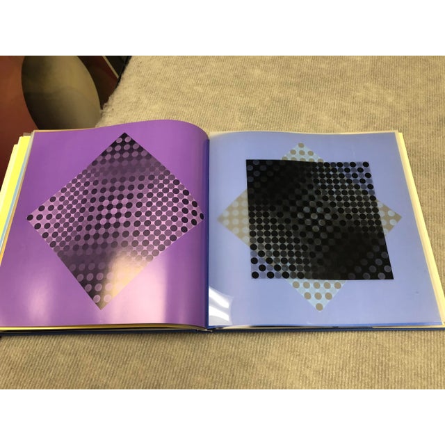 1970s 1970 Victor Vasarely 'Vasarely II' Cubism Blue Book For Sale - Image 5 of 11
