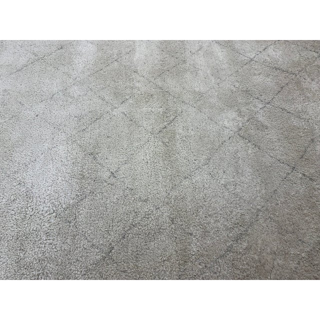 Rh Iman Diamond Wool Rug 9x12 - Ivory/Silver For Sale - Image 14 of 18