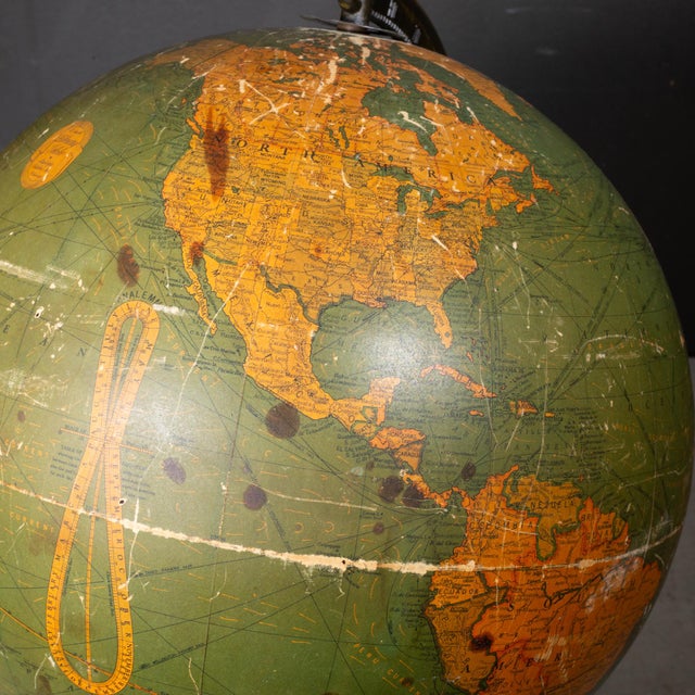 Early 20th Century Replogle Illuminated Glass Library Globe c.1930-1940 For Sale - Image 5 of 10